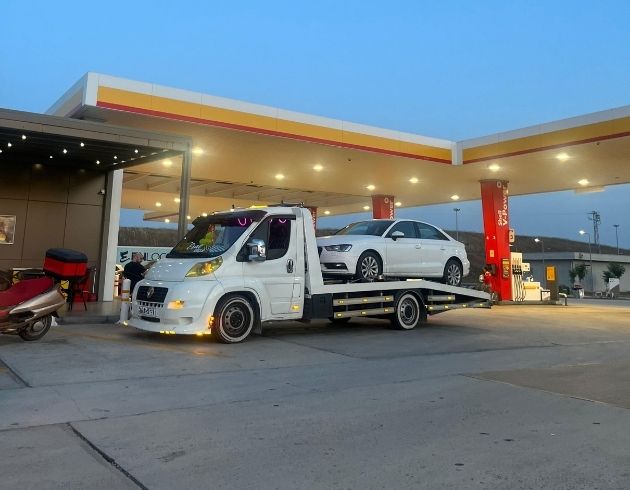 Manisa Yolda Kalan Araç Çekimi